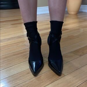 Miu Miu Elegant Black Women's Shoes